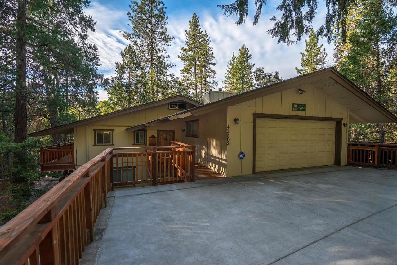 Sierra Springs Villa Oakhurst Kültér fotó